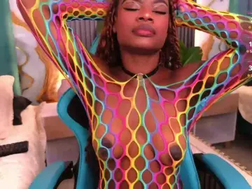 LinsyAdams  live sex cam