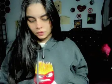 Maddison-ivannova  live sex cam