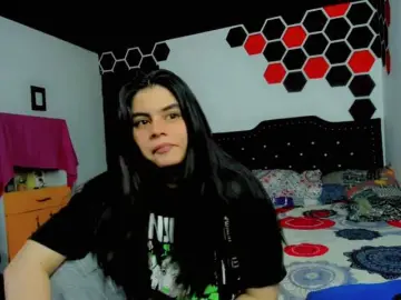 Maddison-ivannova  live sex cam