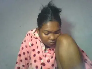 Alexcia  live sex cam