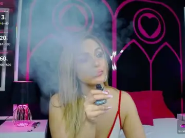 AlexxaBlaze  live sex cam