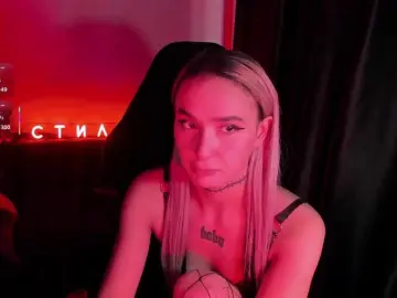 AshMila  live sex cam