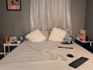 Beebeethai  live sex cam