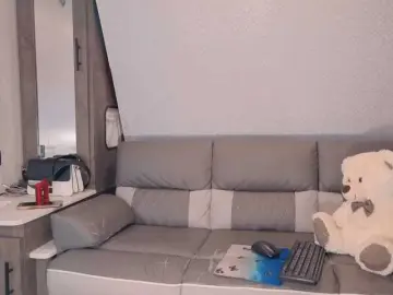 Beebeethai  live sex cam