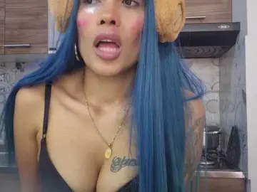 Hannaabanana69  live sex cam