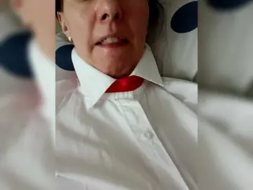 Milashka17  live sex cam
