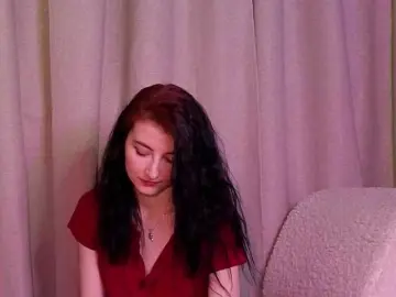 NicoleLuxe  live sex cam