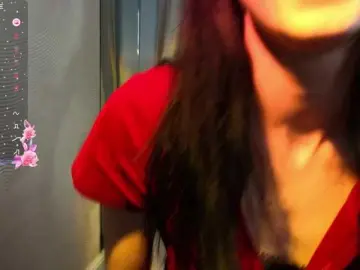 NicoleLuxe  live sex cam