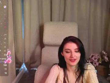 NicoleLuxe  live sex cam