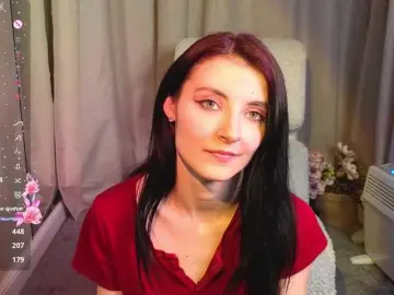 NicoleLuxe  live sex cam