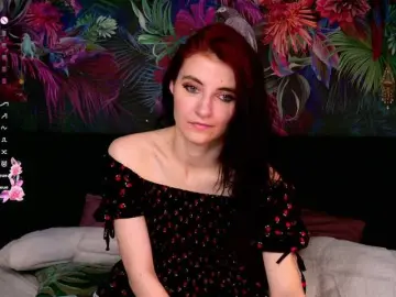 NicoleLuxe  live sex cam