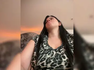 ShanellMoore  live sex cam