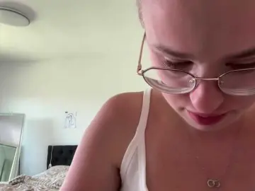 WorldClassBae  live sex cam