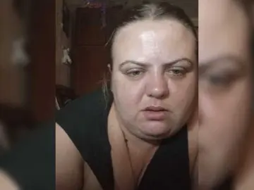 Buffy-s-1  live sex cam