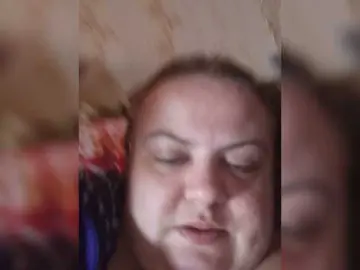 Buffy-s-1  live sex cam
