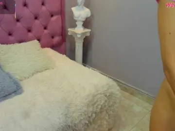 Miel-latina  live sex cam