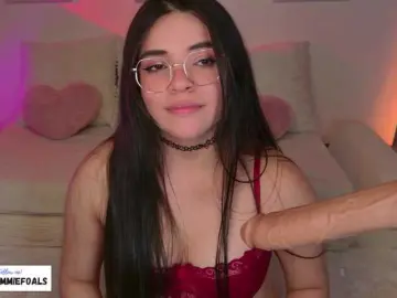 CammieFoalss  live sex cam