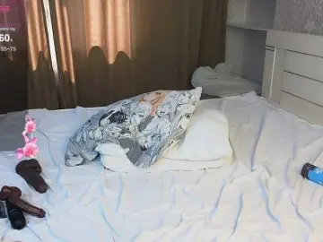DianaMoon  live sex cam