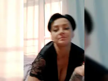 Dorisrus  live sex cam