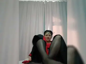 Dorisrus  live sex cam