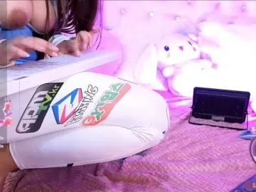 Hikikodolll  live sex cam