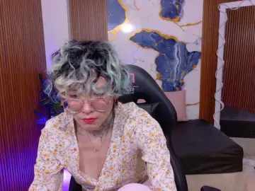 Lyra-tay  live sex cam