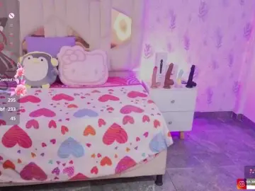 MARIANNA-TAY  live sex cam