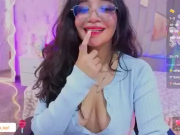 MARIANNA-TAY  live sex cam