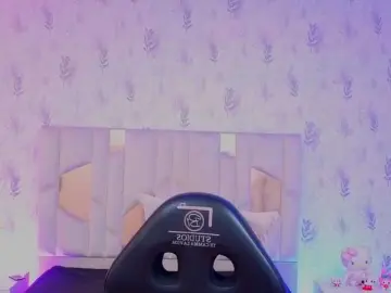 MARIANNA-TAY  live sex cam