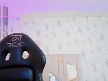 MARIANNA-TAY  live sex cam