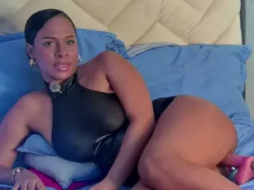Madeleinxxx  live sex cam