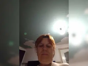 Ossanna  live sex cam