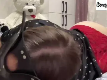 SweetStrawberry1  live sex cam