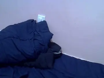 Sweetystarlit  live sex cam