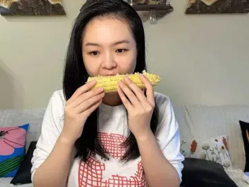 Holasunflower  live sex cam