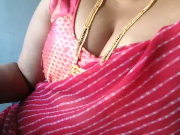 Hotpavitra  live sex cam