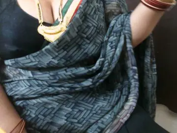 Hotpavitra  live sex cam