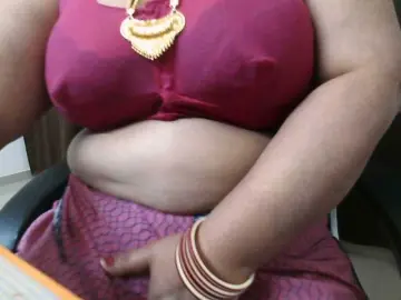 Hotpavitra  live sex cam