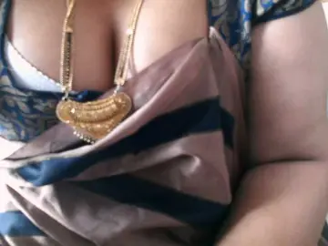 Hotpavitra  live sex cam