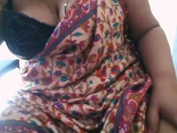Hotpavitra  live sex cam