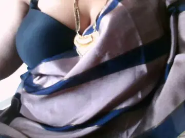 Hotpavitra  live sex cam