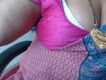 Hotpavitra  live sex cam