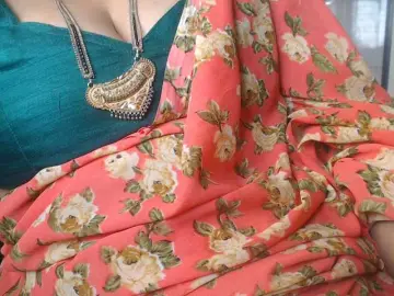 Hotpavitra  live sex cam