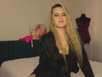 Kategoddess  live sex cam