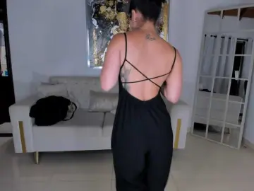 AlessaRomero  live sex cam