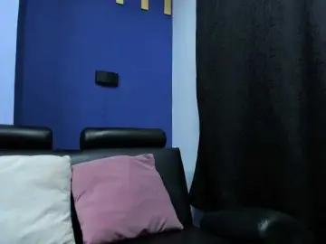 Ambermilf  live sex cam
