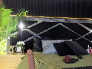 Dirty-Sandy  live sex cam