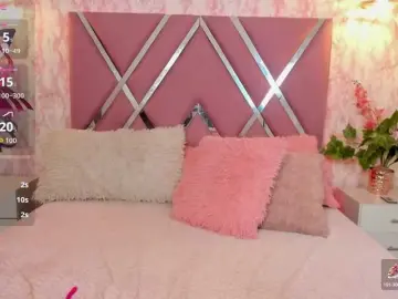 Estrellaa11  live sex cam
