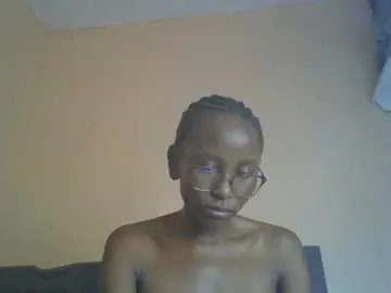 Goldenluck  live sex cam