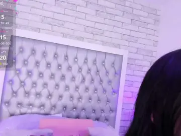 KarolaynWest  live sex cam